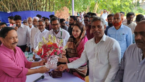 ফরিদপুরে বিসিআইসি বাফার গুদামের ভিত্তিপ্রস্তর স্থাপন করলেন চৌধুরী নায়াব ইউসুফ